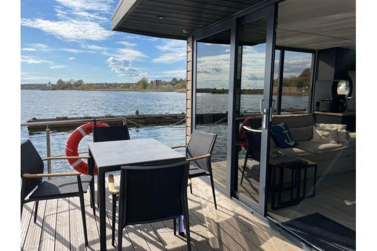 Hausboot Fjord Ankerplatz Mit Biosauna In Schleswig Exterior photo